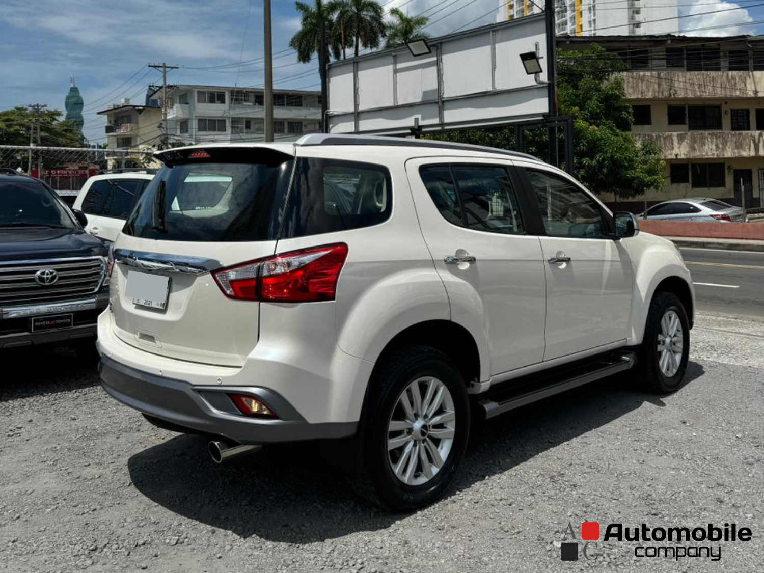 ISUZU MUX 2019