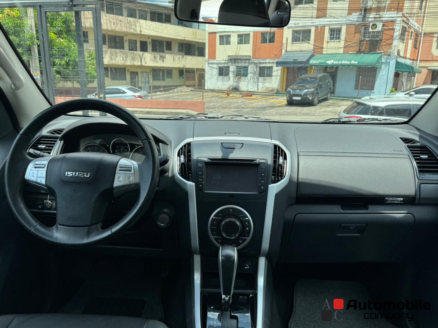 ISUZU MUX 2019