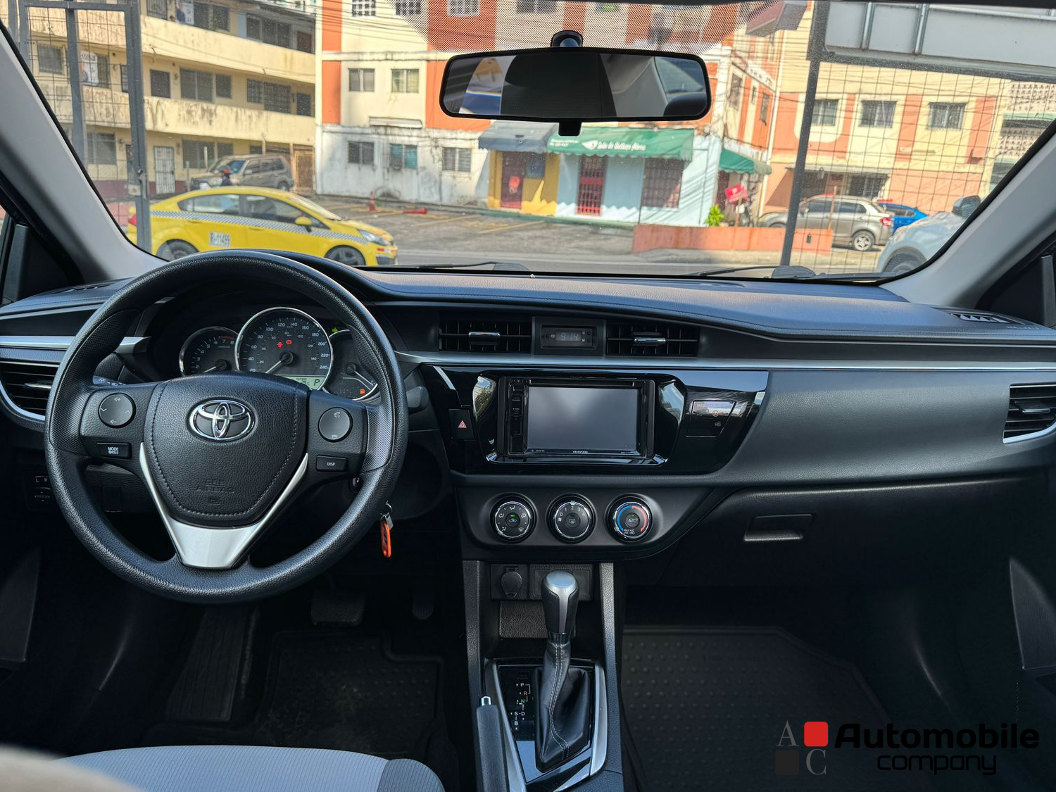 TOYOTA COROLLA 2016
