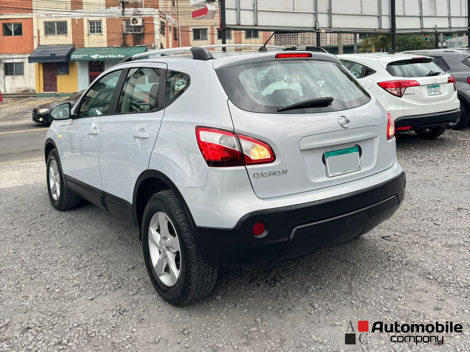 NISSAN QASHQAI 2011