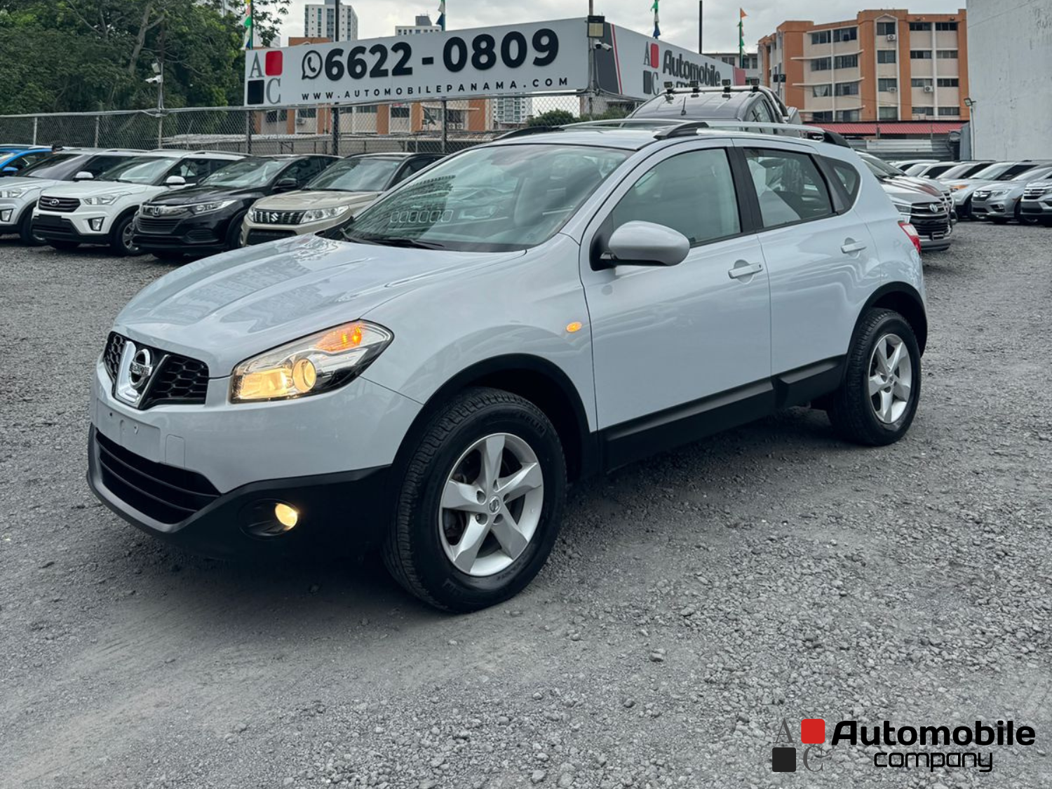 NISSAN QASHQAI 2011