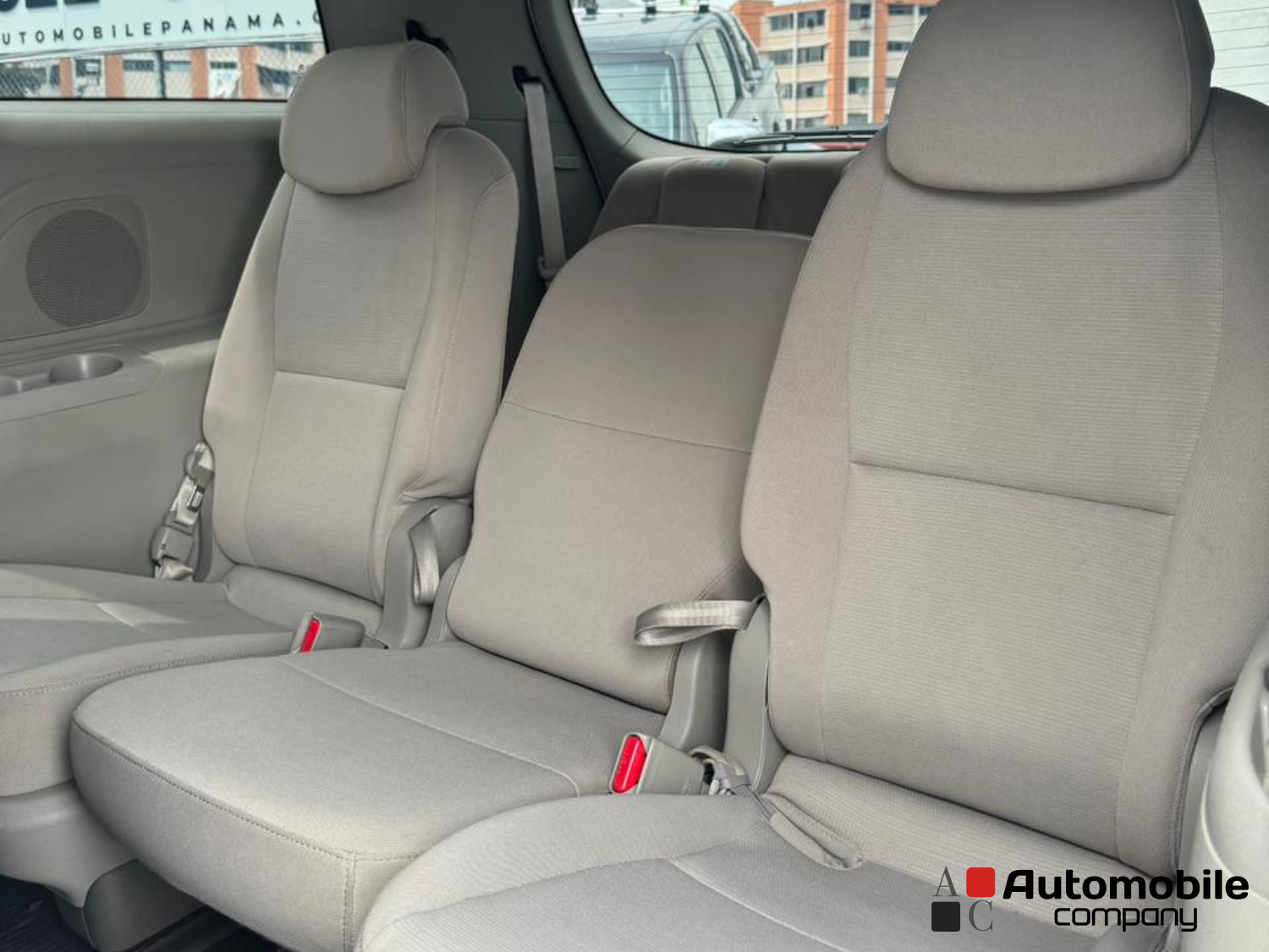 KIA CARNIVAL 2018