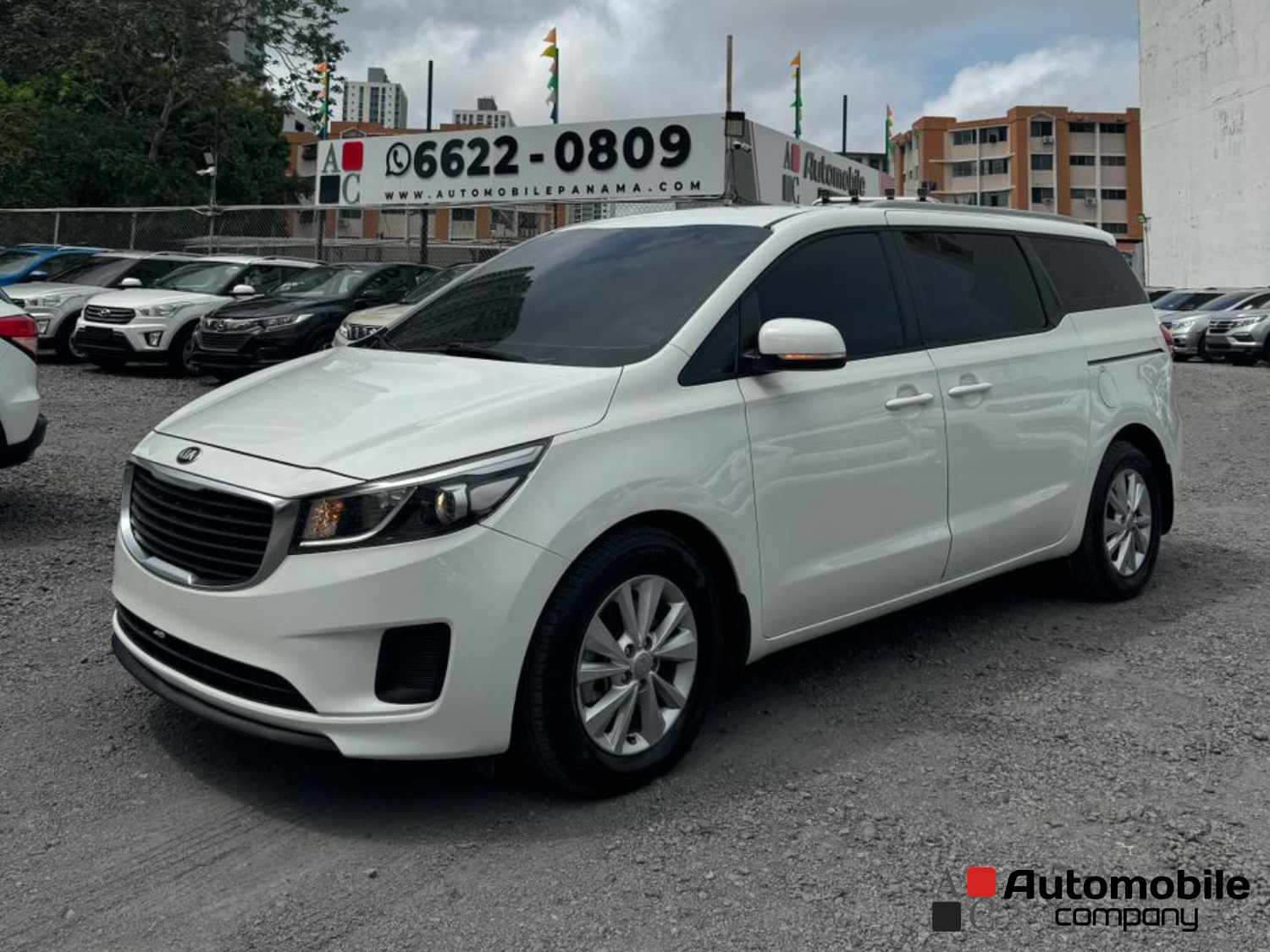 KIA CARNIVAL 2018