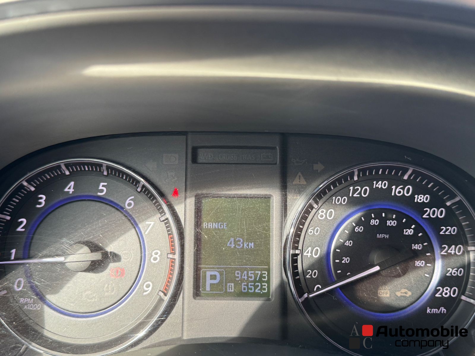 INFINITY QX70 2014