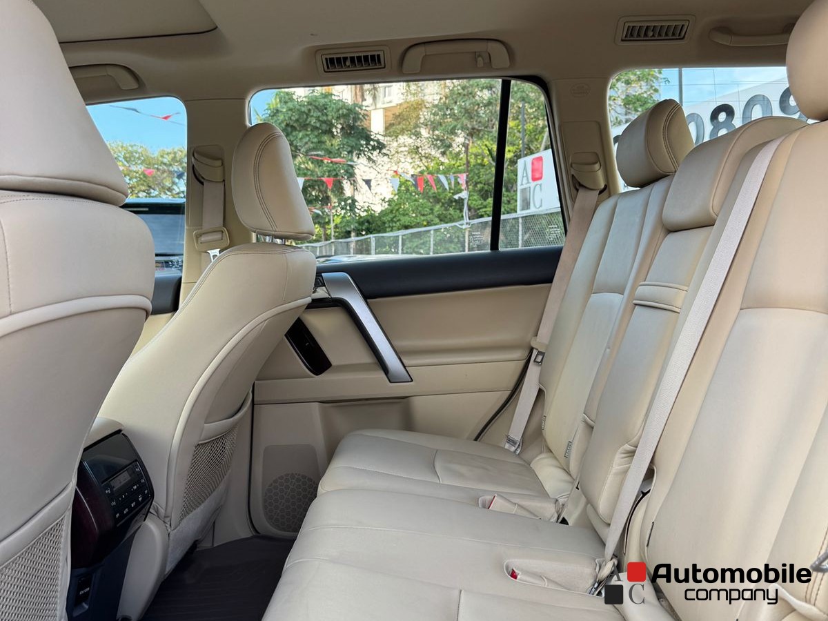 TOYOTA PRADO VX 2017