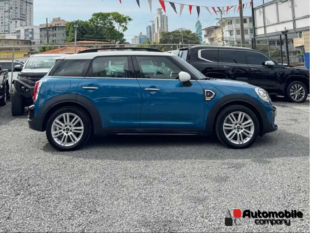 MINI COOPER COUNTRYMAN 2020