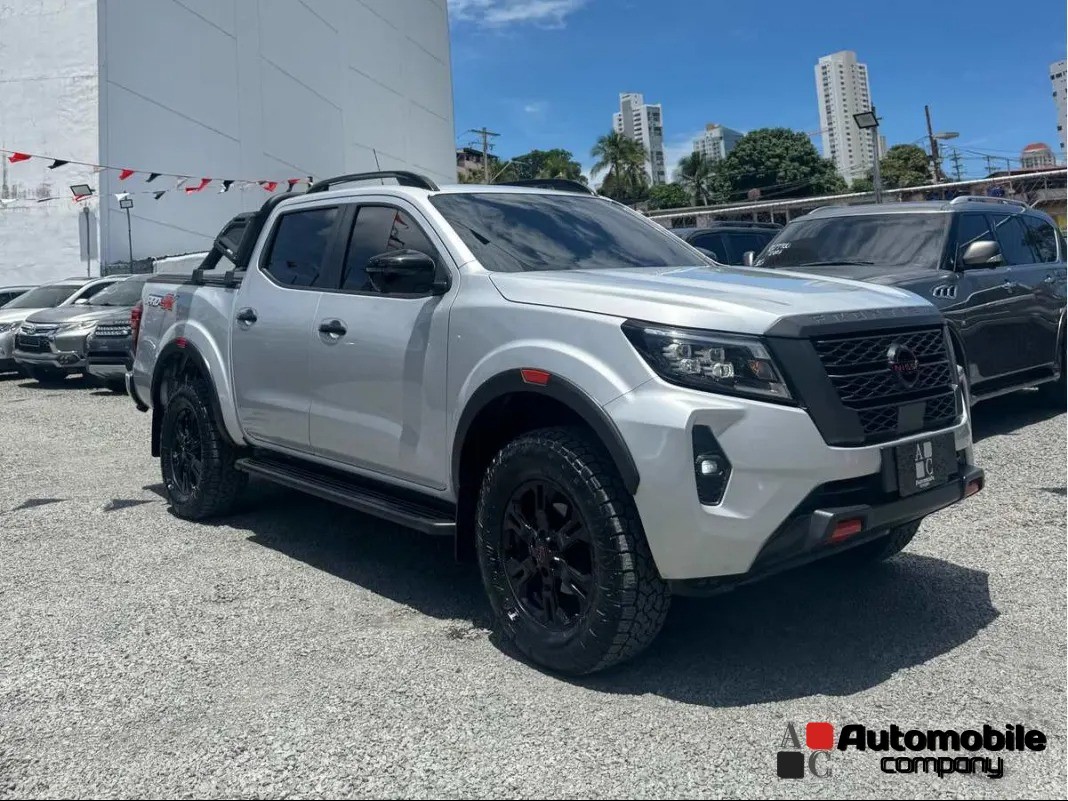 NISSAN FRONTIER 2023