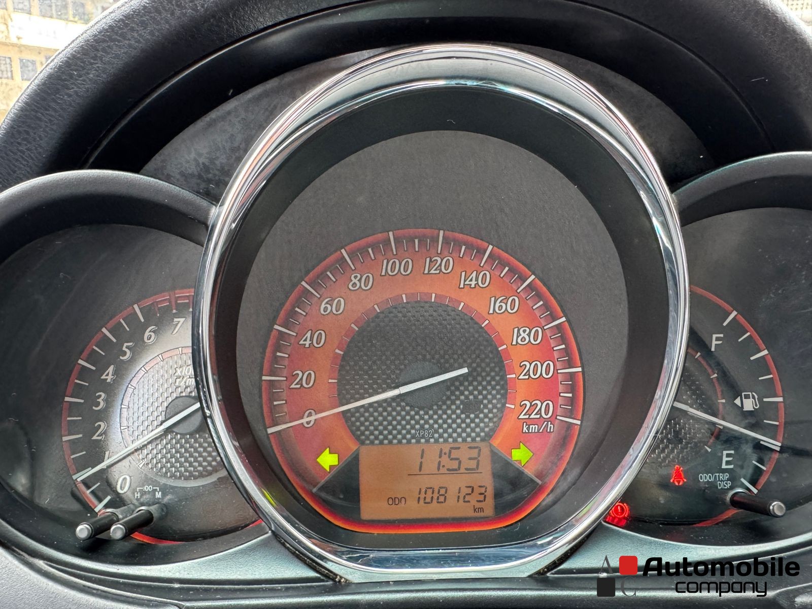 TOYOTA YARIS 2015