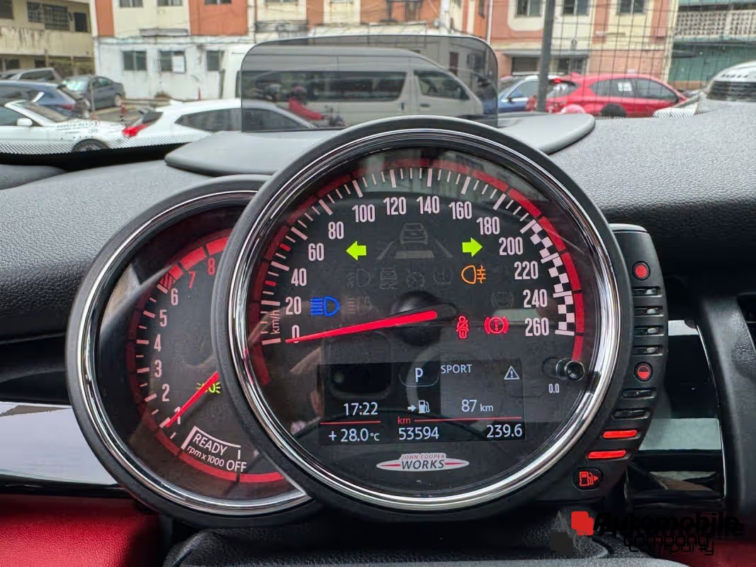 MINI JOHN COOPER WORKS 2018