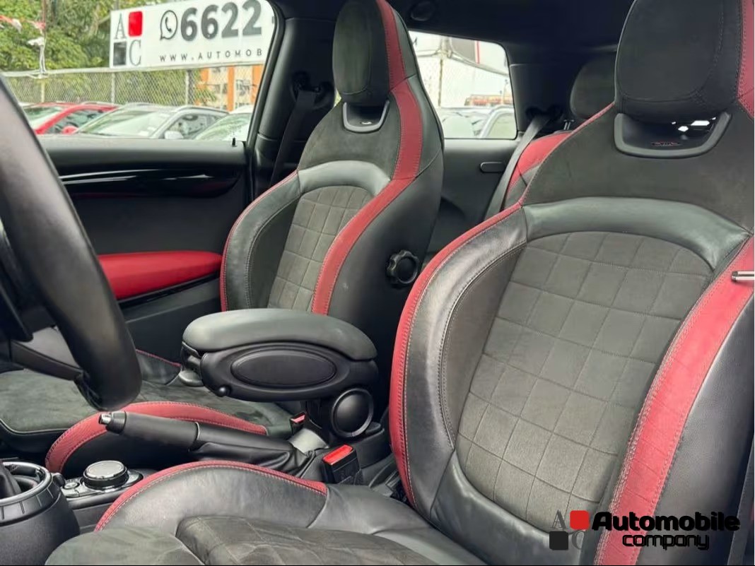MINI JOHN COOPER WORKS 2018