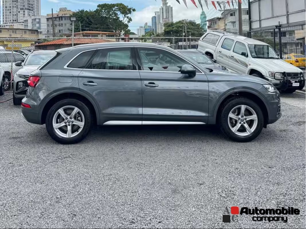 AUDI Q5 2020