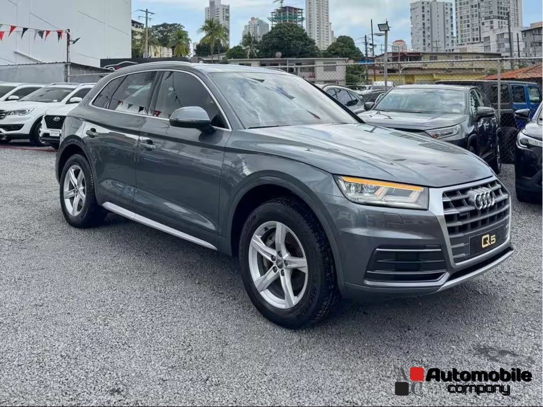 AUDI Q5 2020
