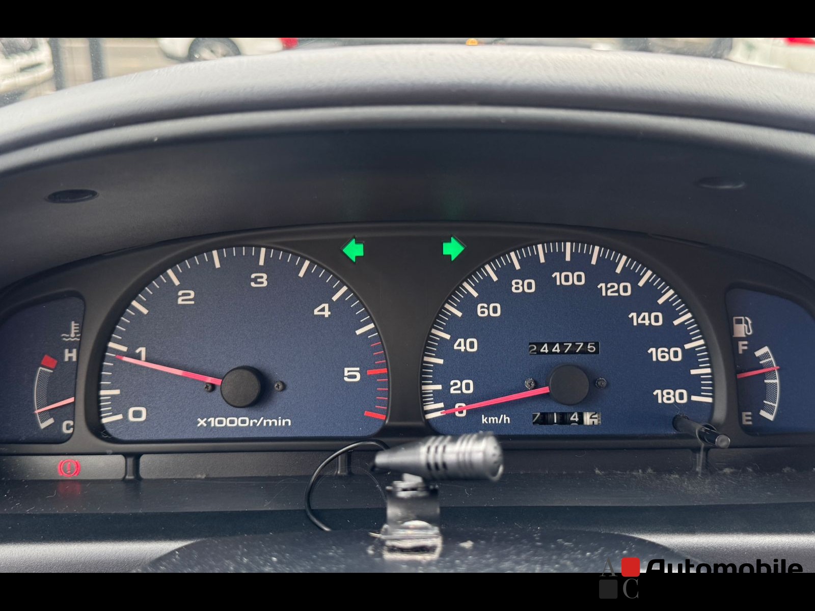 TOYOTA HILUX 2001