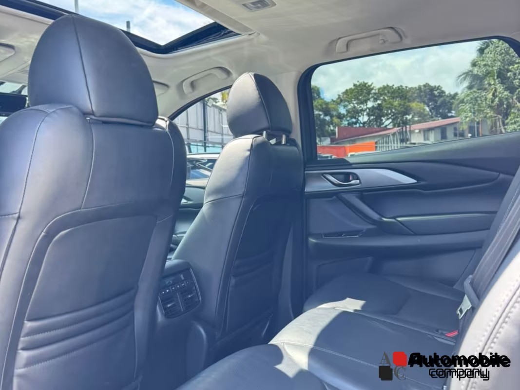 MAZDA CX9 2018