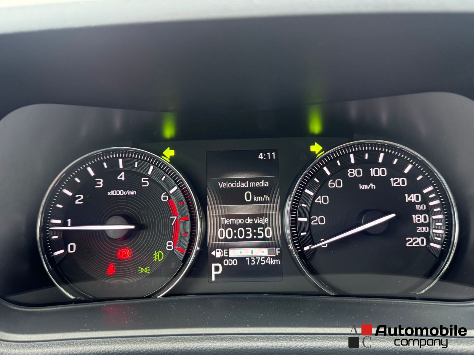 TOYOTA YARIS CROSS 2025
