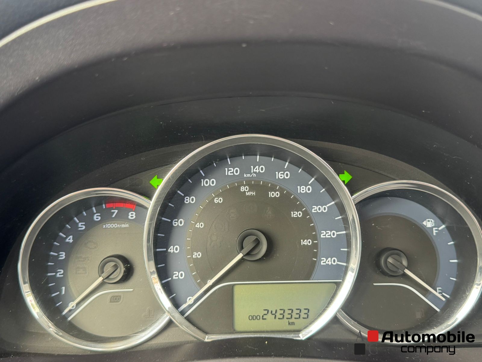 TOYOTA COROLLA LE 2017