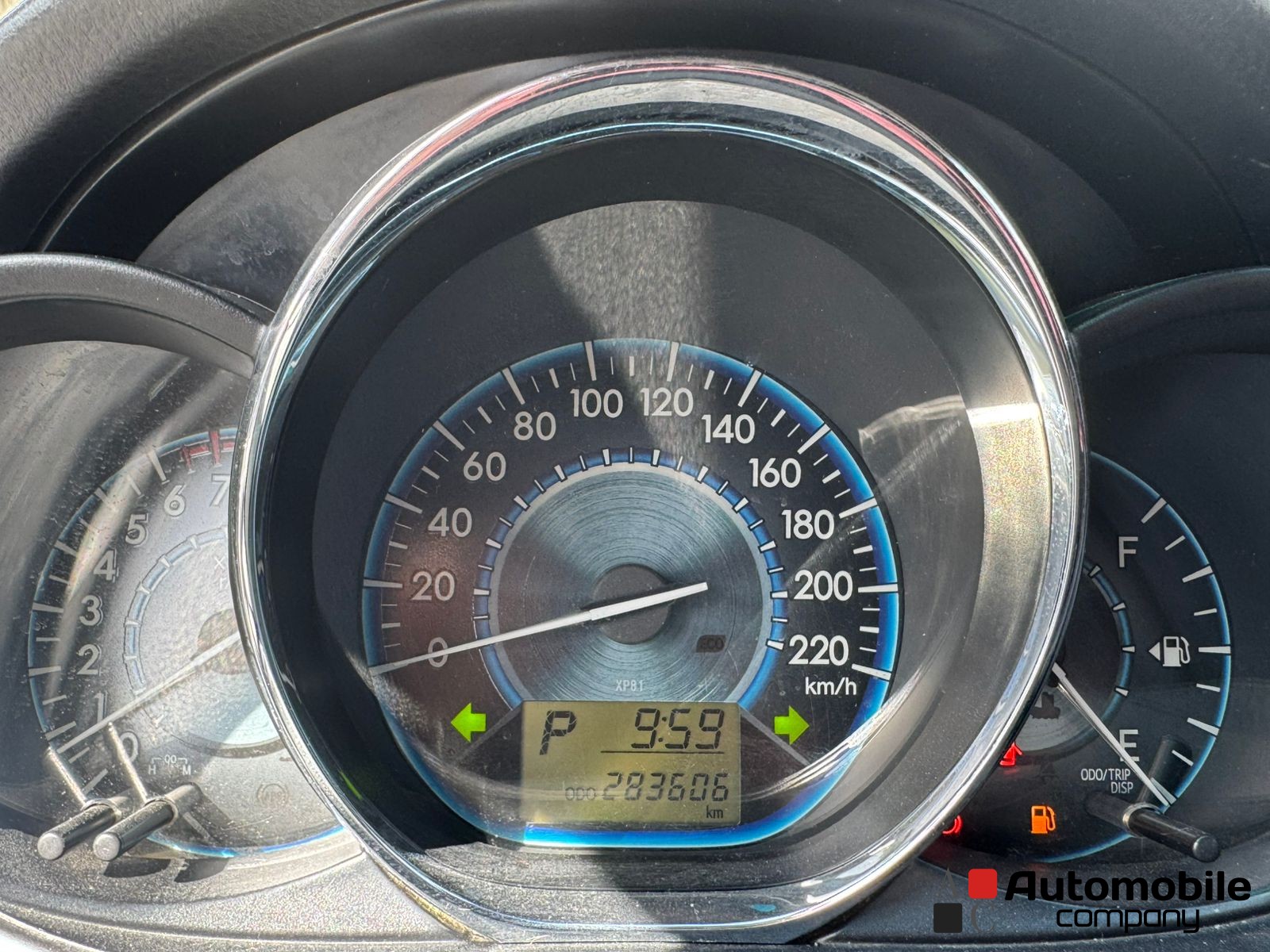 TOYOTA YARIS 2014