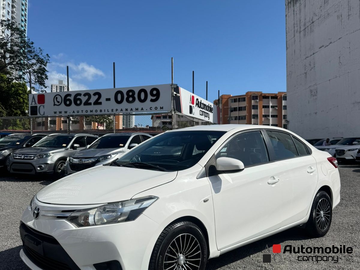 TOYOTA YARIS 2014
