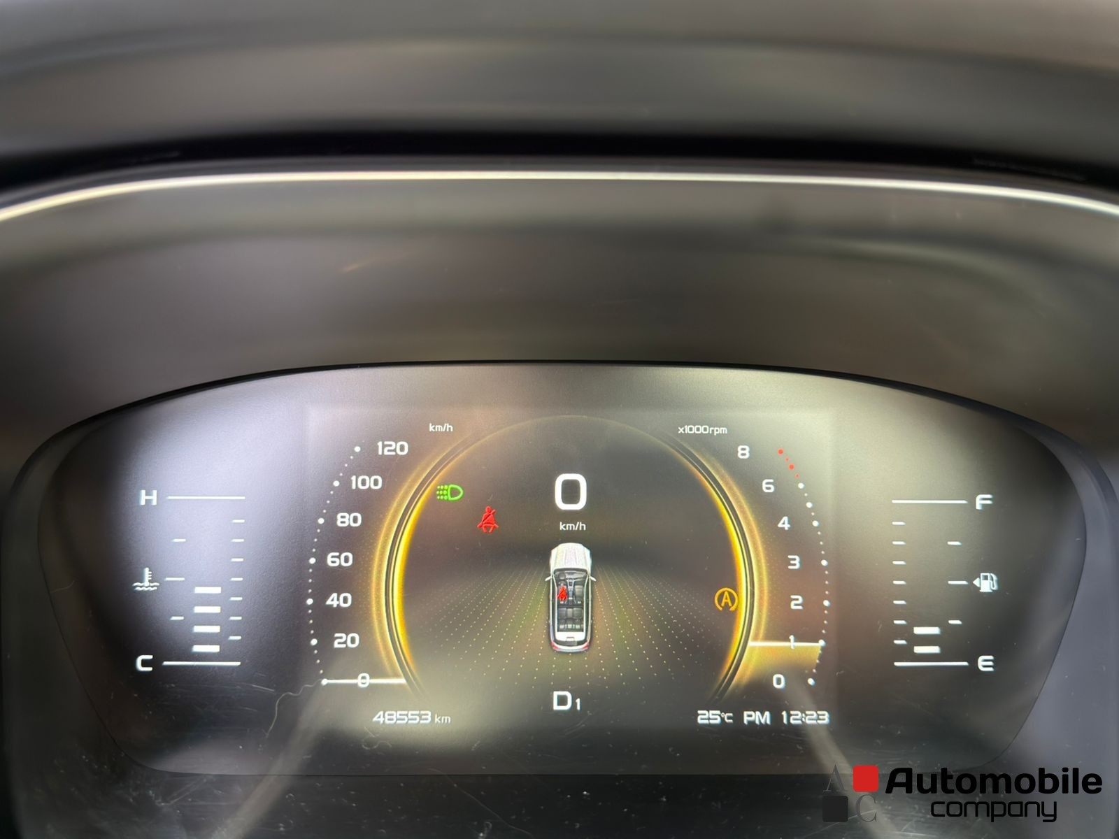 GEELY AKZARRA 2023