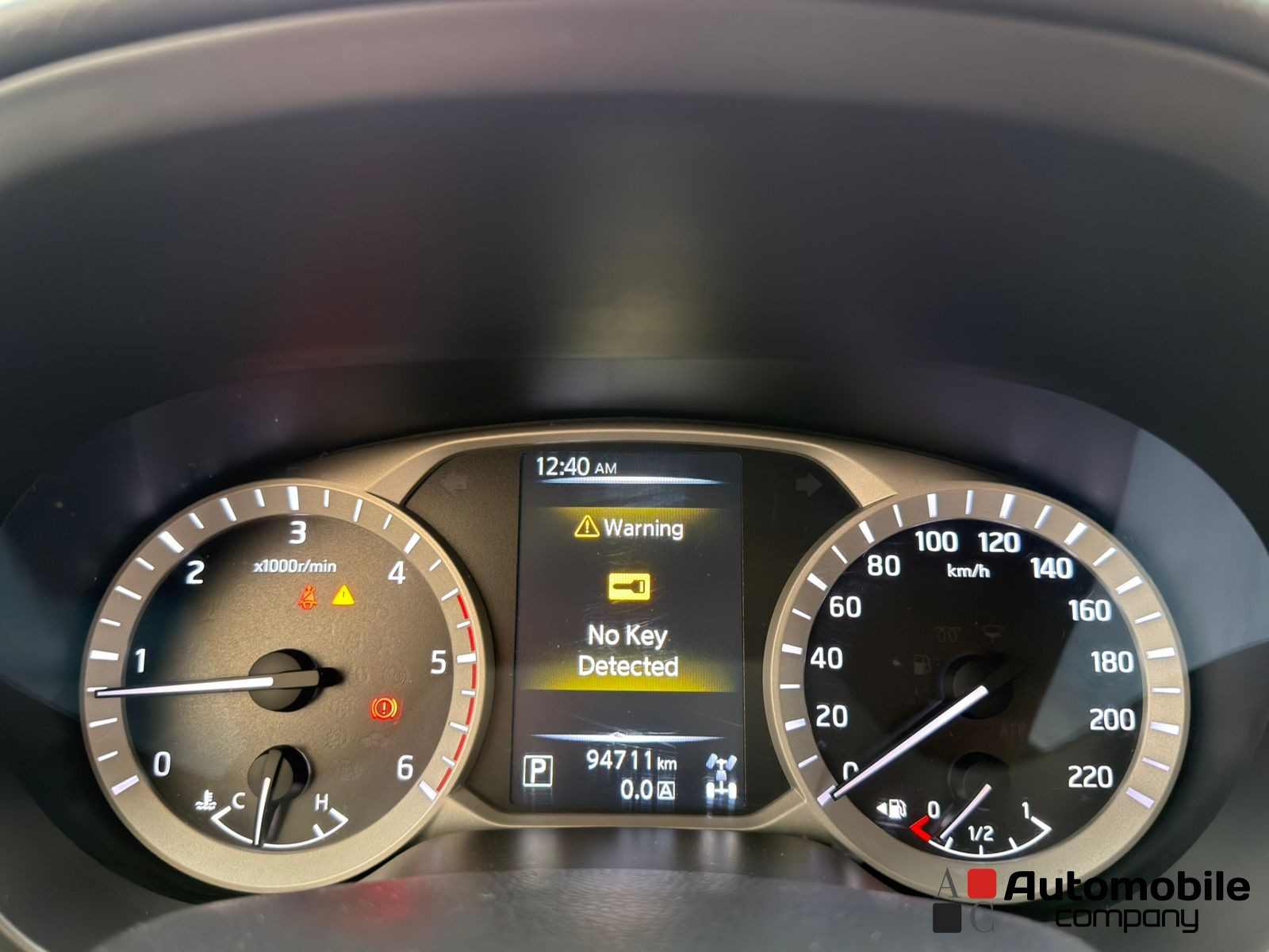 NISSAN FRONTIER 2017