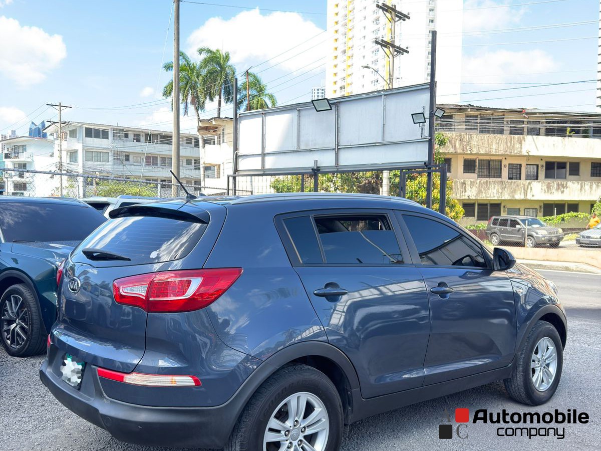 KIA SPORTAGE 2012