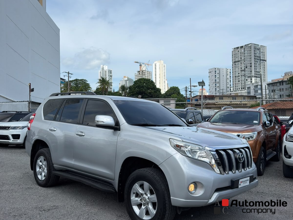 TOYOTA PRADO 2014