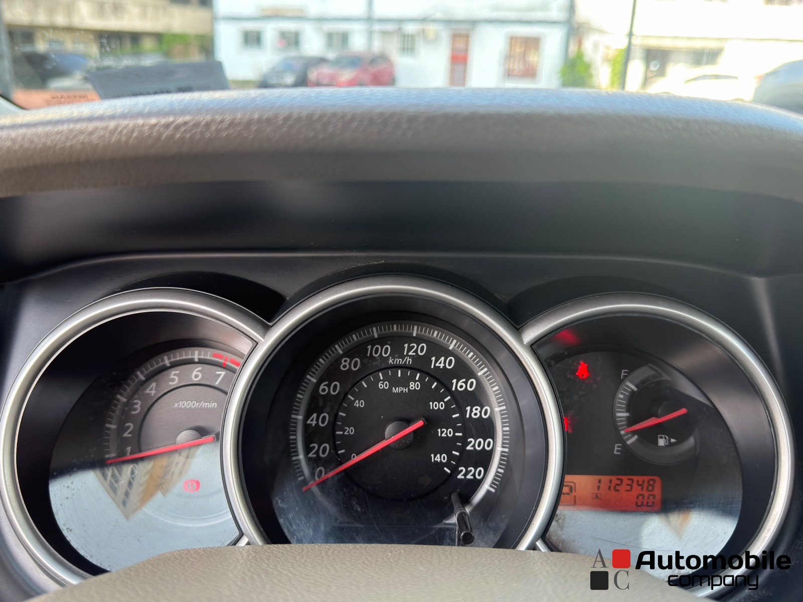 NISSAN TIIDA 2010