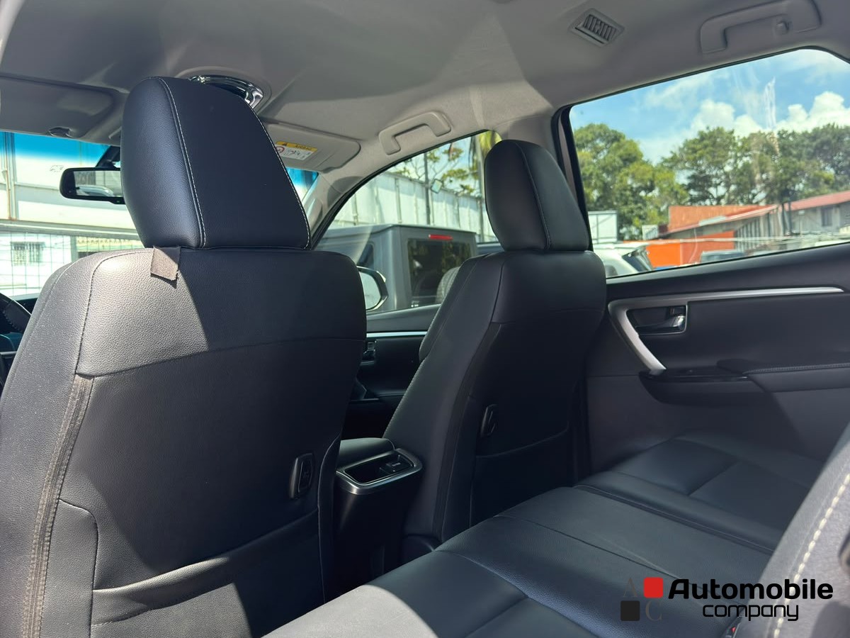 TOYOTA FORTUNER 2022