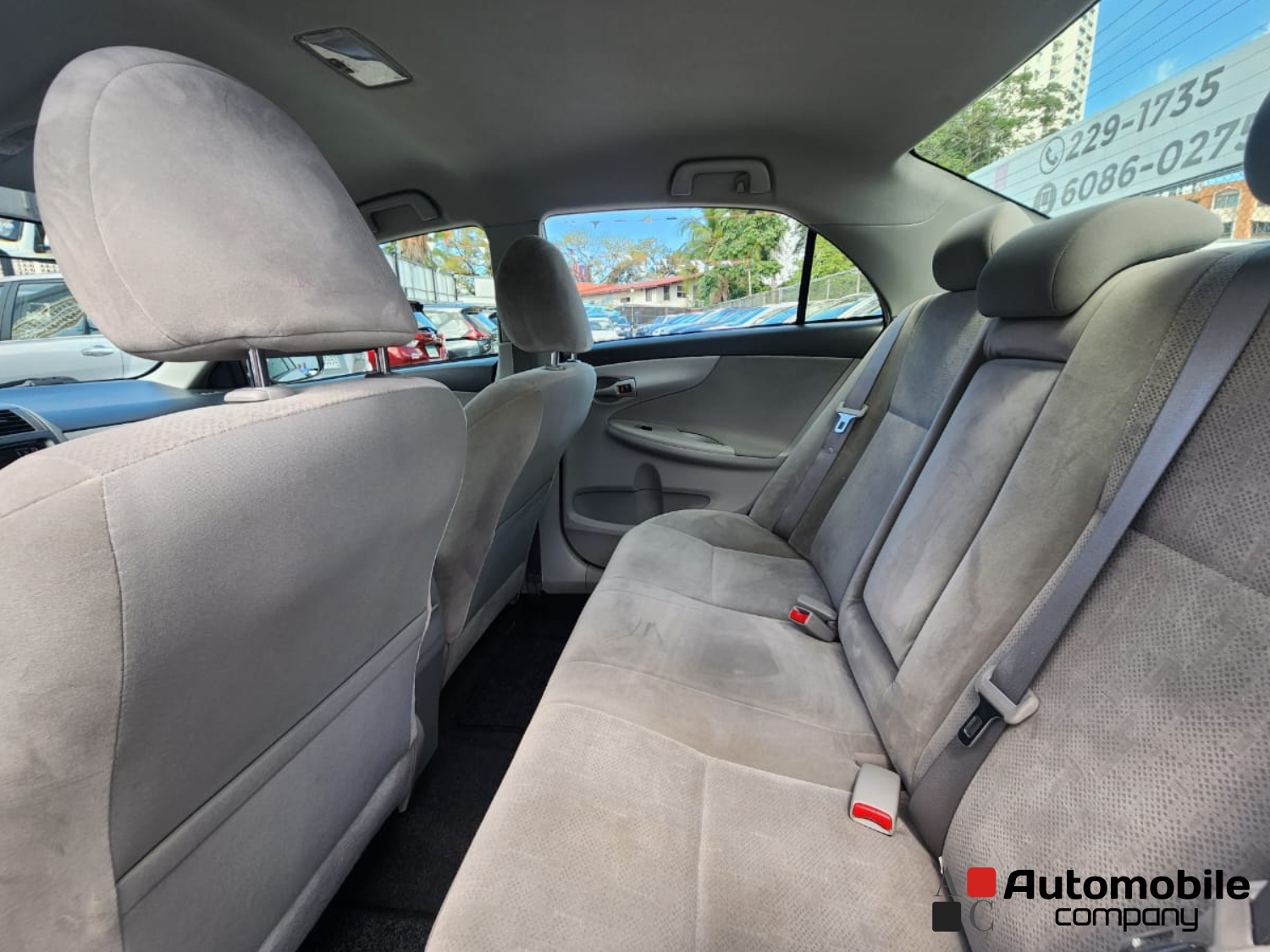 TOYOTA COROLLA 2013