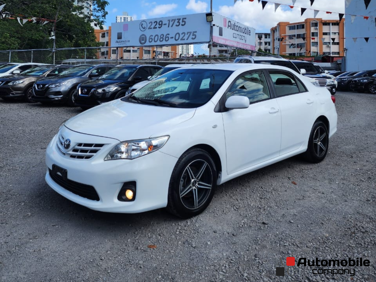 TOYOTA COROLLA 2013
