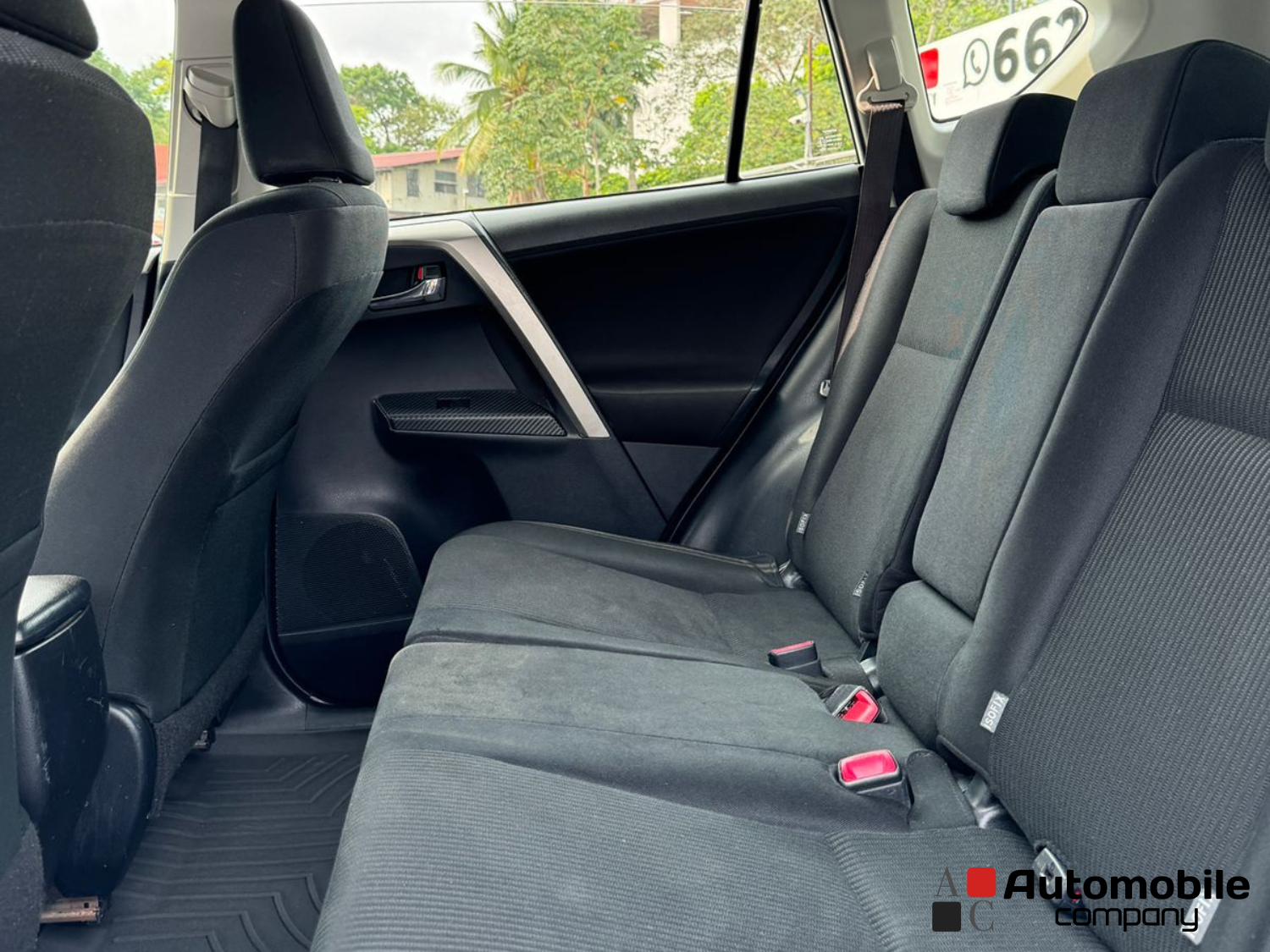 TOYOTA RAV4 2015