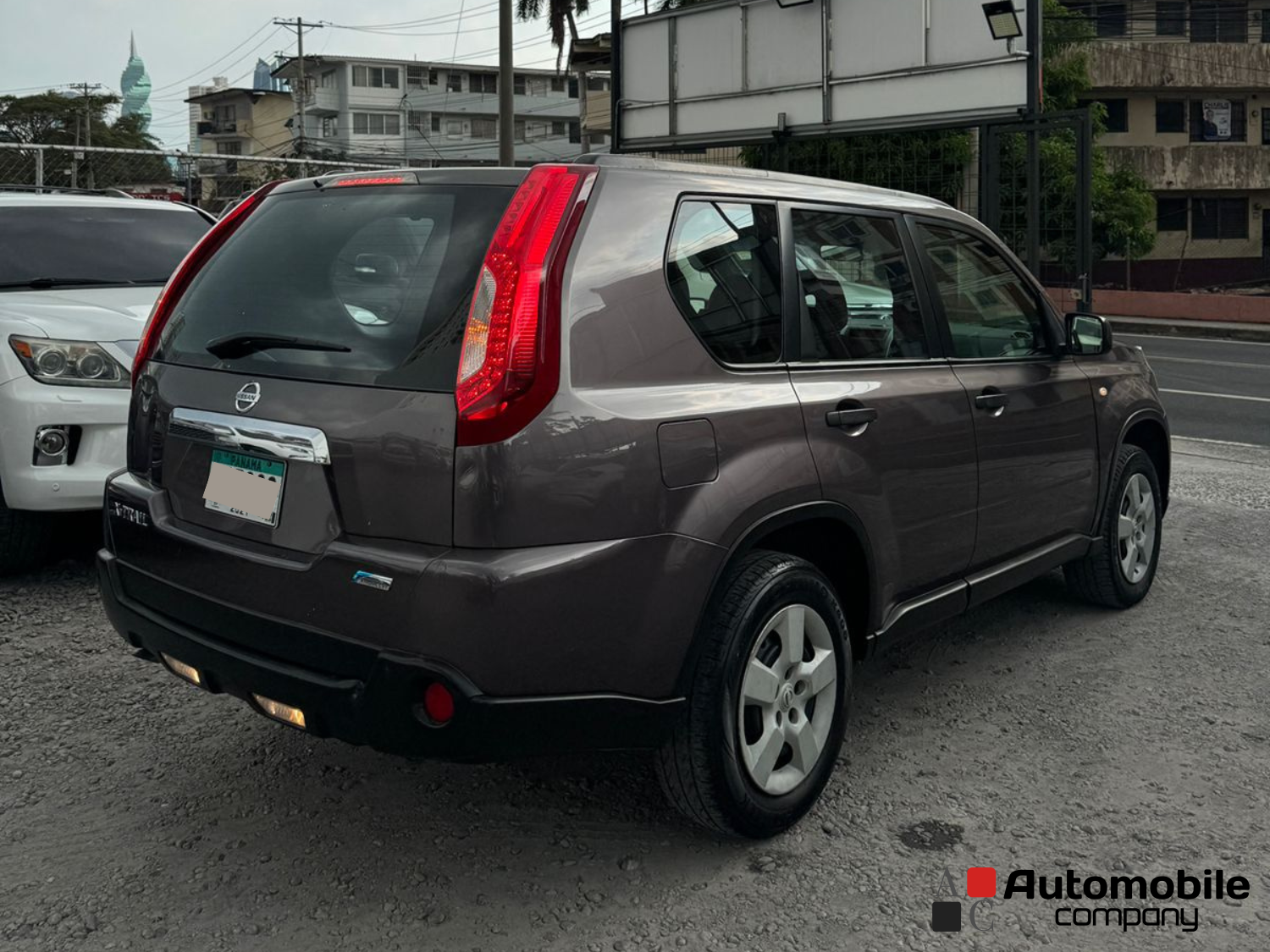 NISSAN XTRAIL 2013