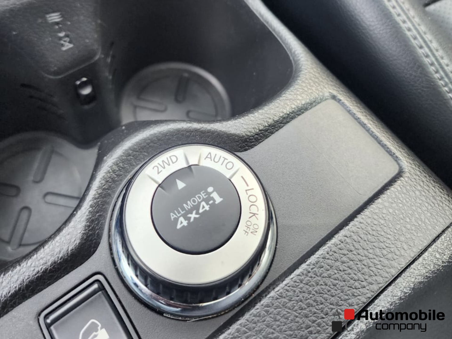 NISSAN XTRAIL 2015