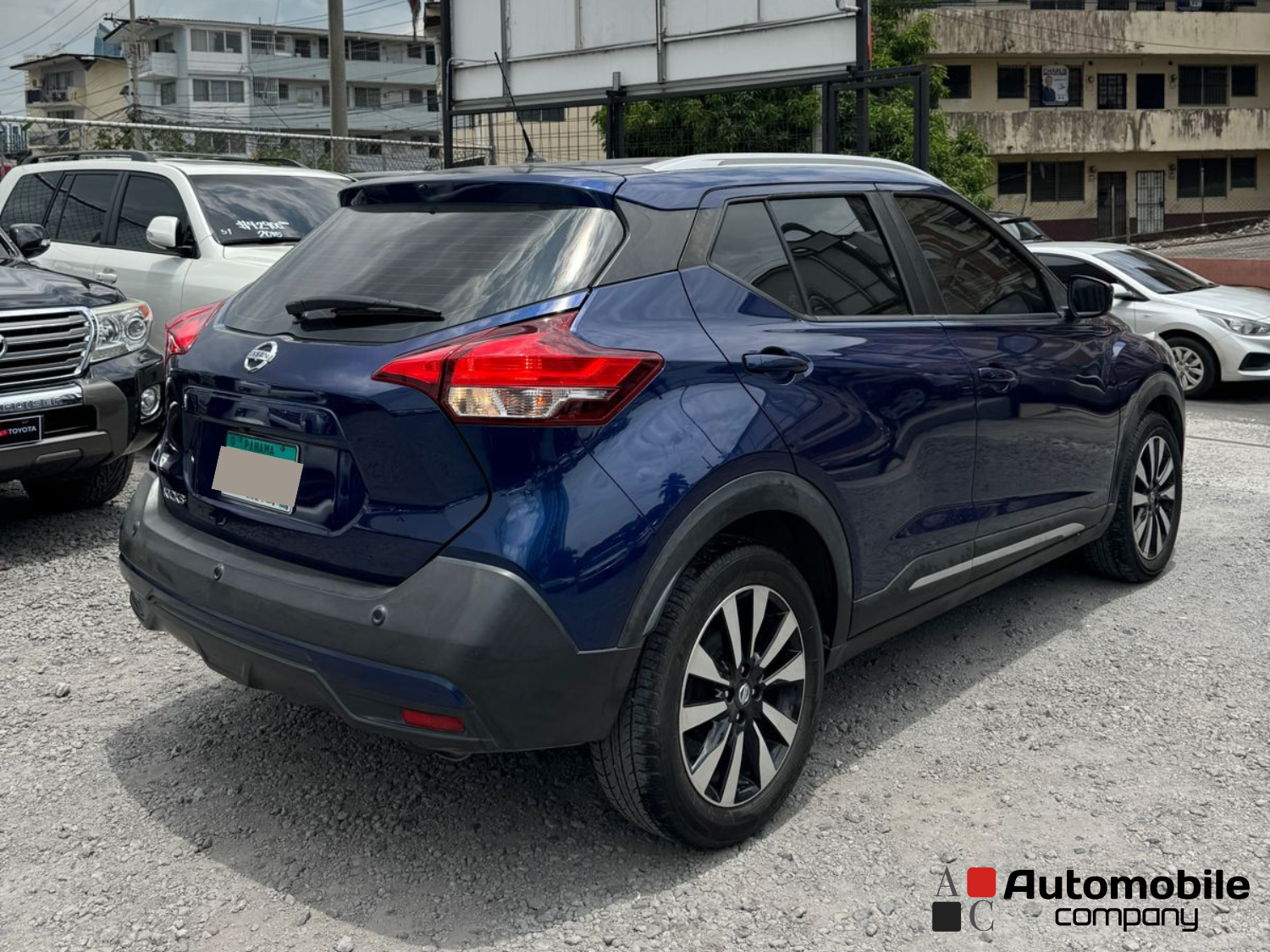 NISSAN KICKS 2018