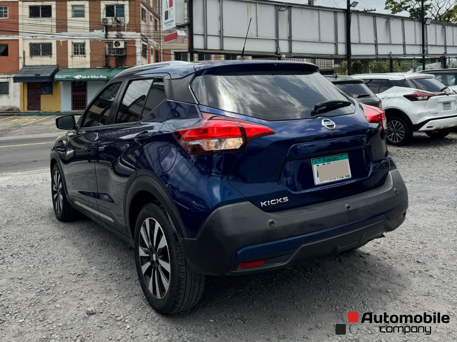 NISSAN KICKS 2018