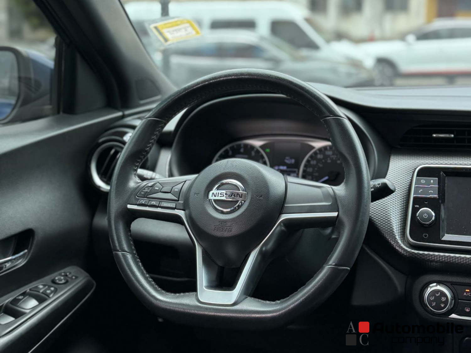 NISSAN KICKS 2018
